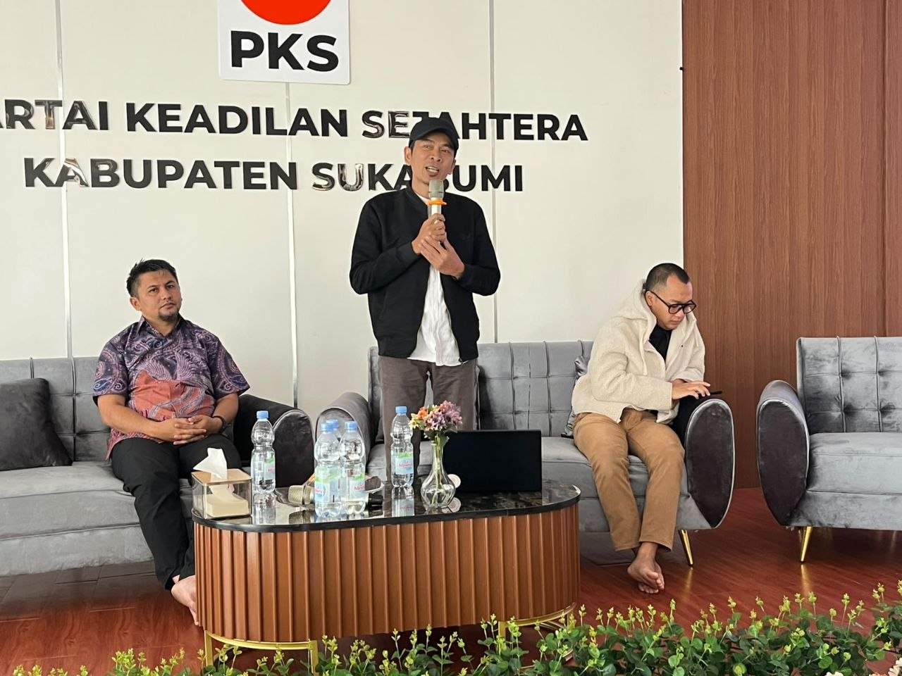 Suasana Ngopi Bareng Pelopor PKS Dapil 4